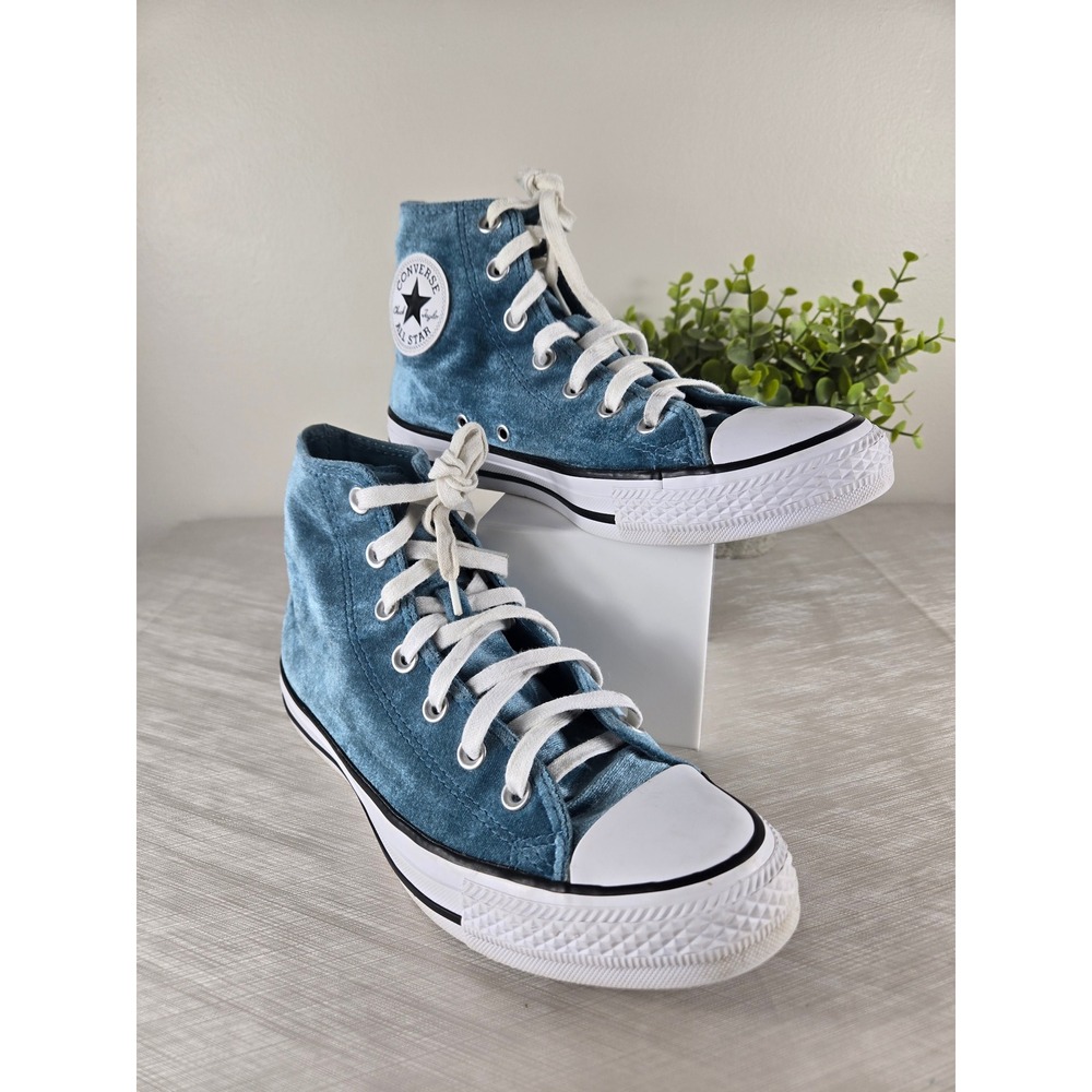 Converse Chuck Taylor All Star Blue Velvet High Top Sneakers 557928F Womens 8